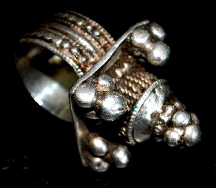 Omani silver ring